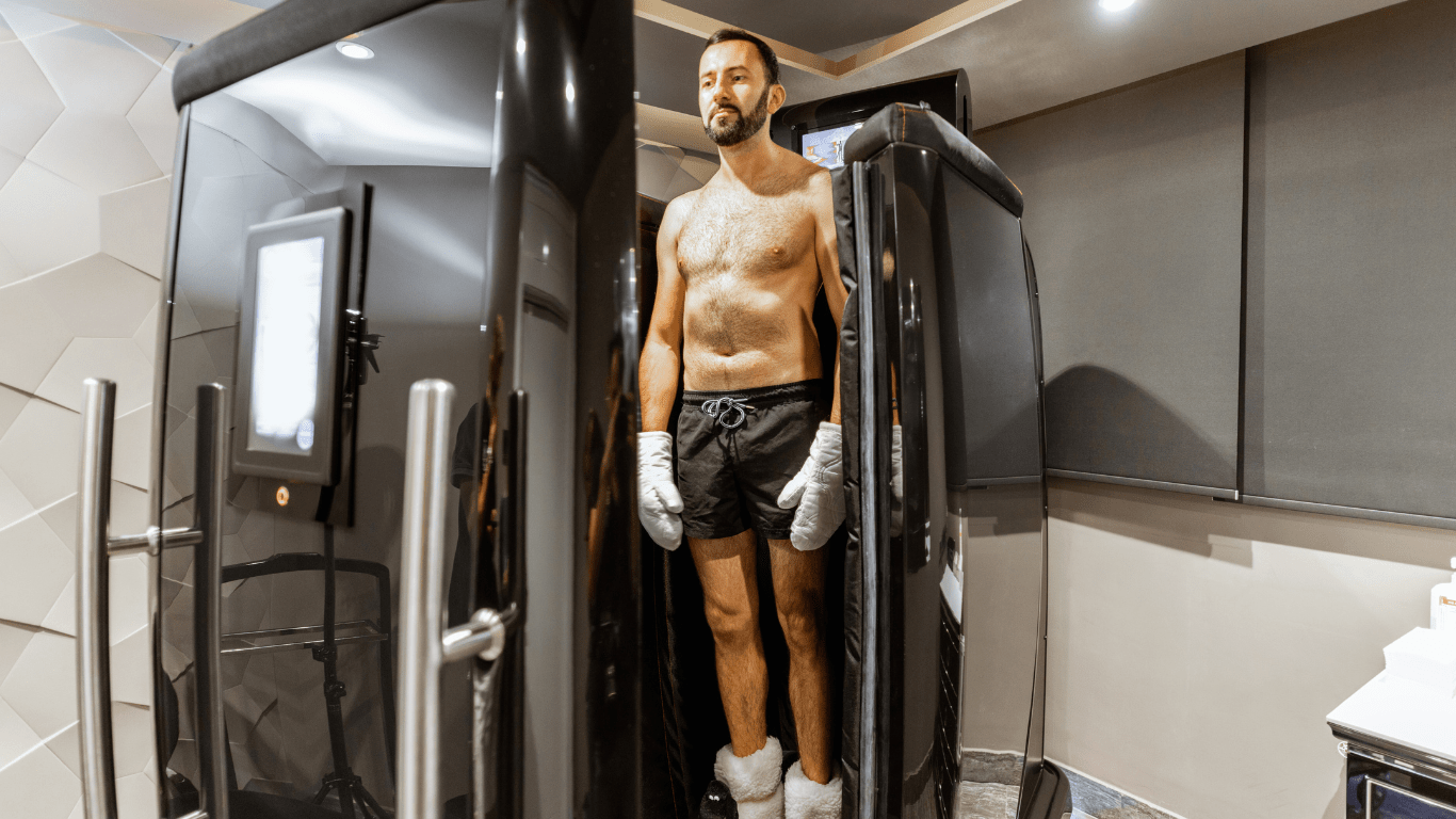 Top Recovery Hacks Athletes Swear by in 2025 for Peak Performance and Faster Healing
