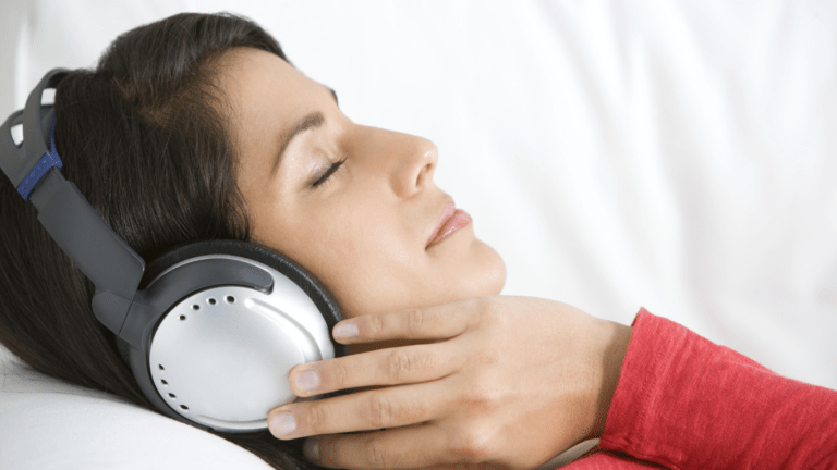 Using Light and Sound for Mind-State Shifting Boost Focus, Relaxation, and Sleep Naturally